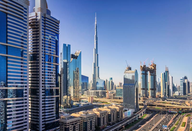 sitios web de ofertas de trabajo en los Emiratos Árabes Unidos