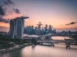 find a job in singapore as a foreigner