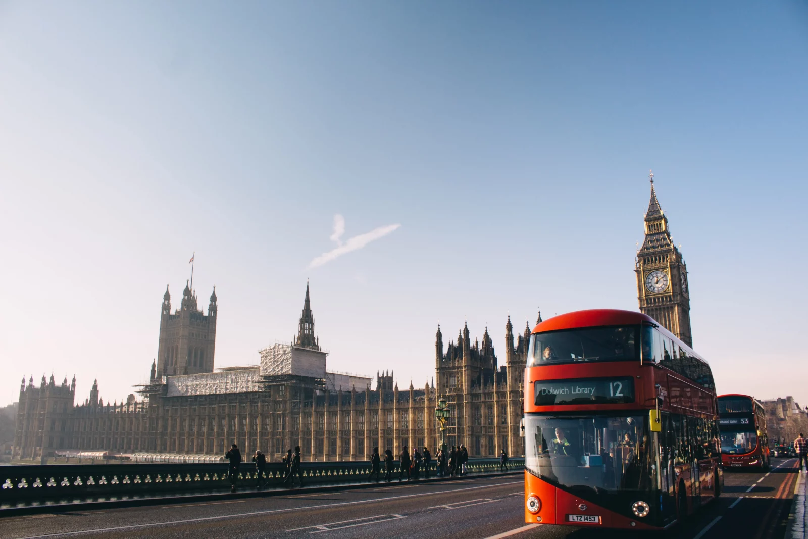 Top 15 Jobs ChatGPT will replace in the UK