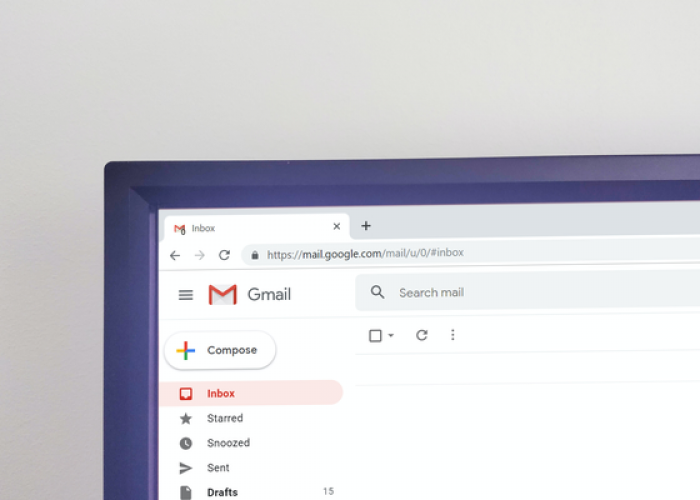 How to write professional emails at work?